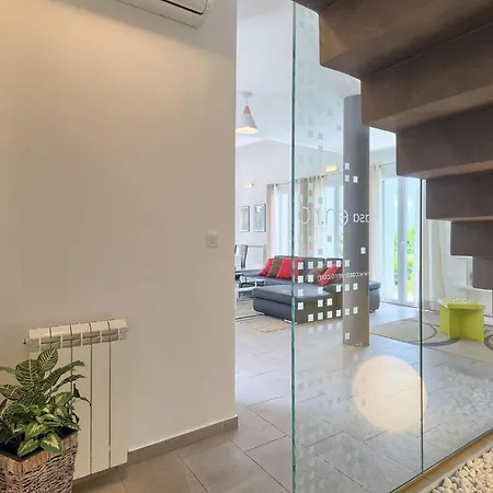 Casa Enro Nyaraló