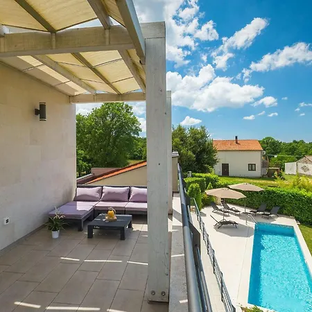 Casa Enro Nyaraló Bičići